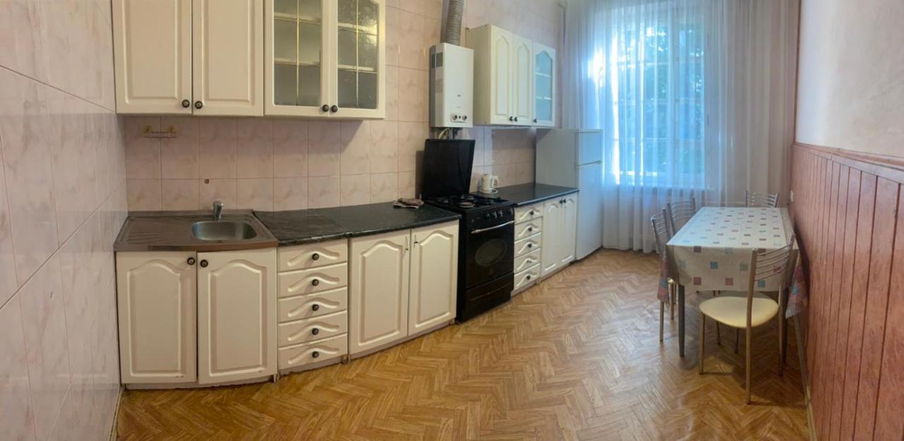 Apartamento Цум Пассаж Яворницького 55 Dnipro Exterior foto